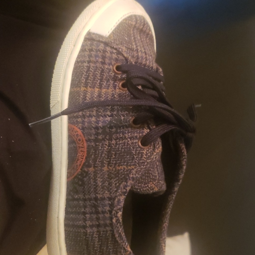 Dolce and Gabbana boys plaid sneakers